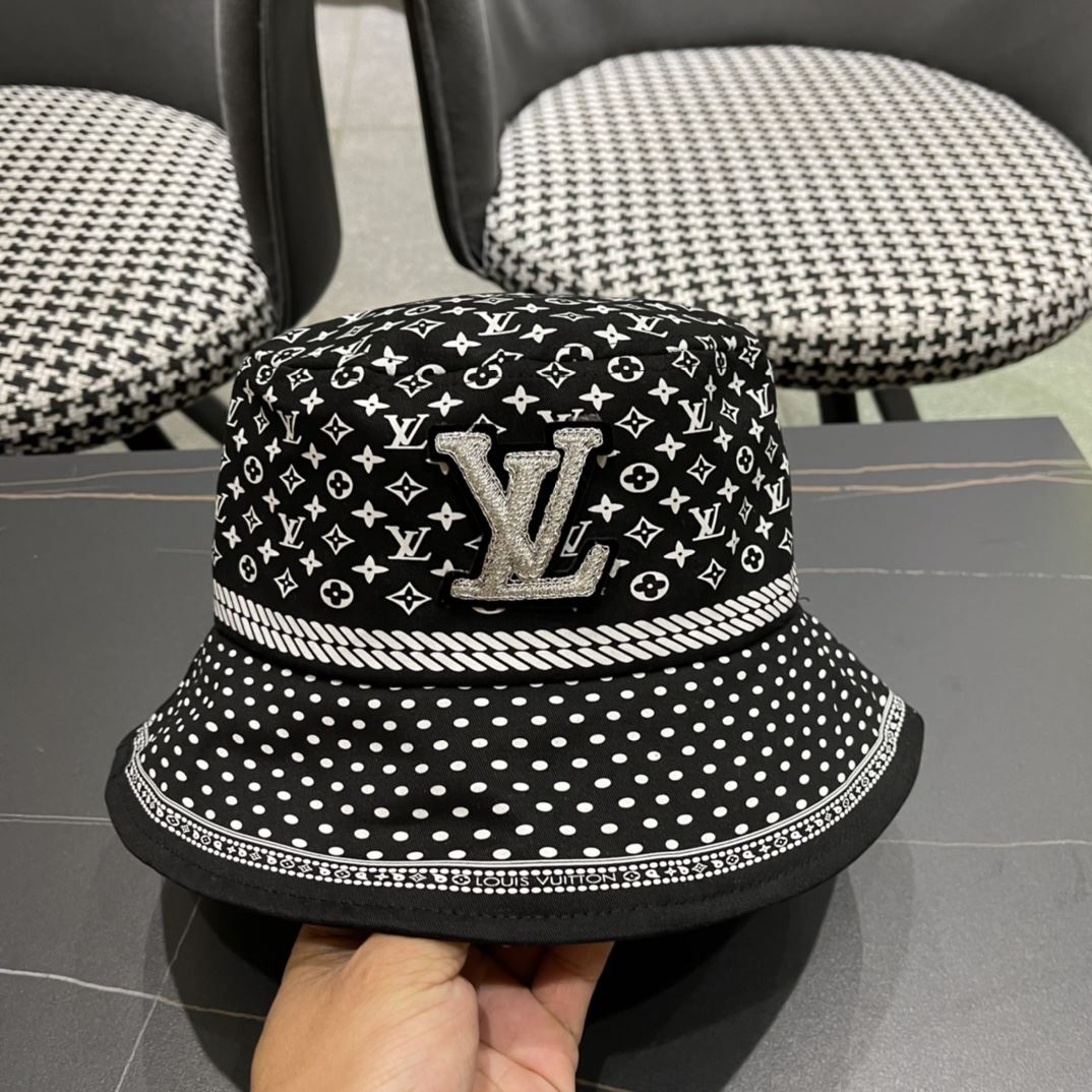 Louis Vuitton Caps